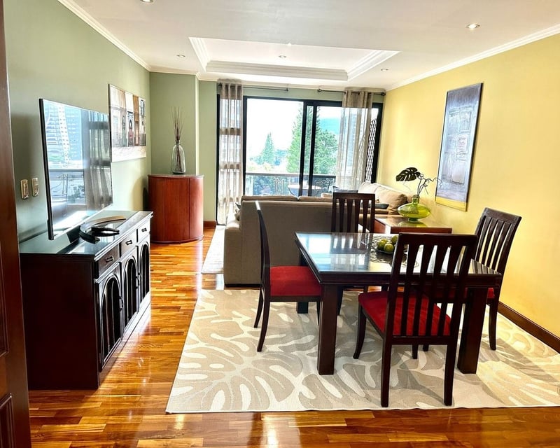 APARTAMENTO AMUEBLADO EN RENTA – ZONA 10