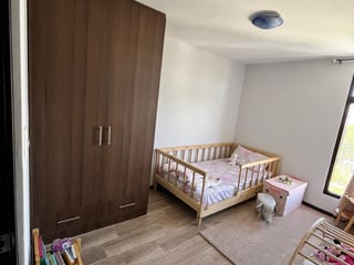 Apartamento amplio 81m2 en venta Sta. Catarina Pinula - 3