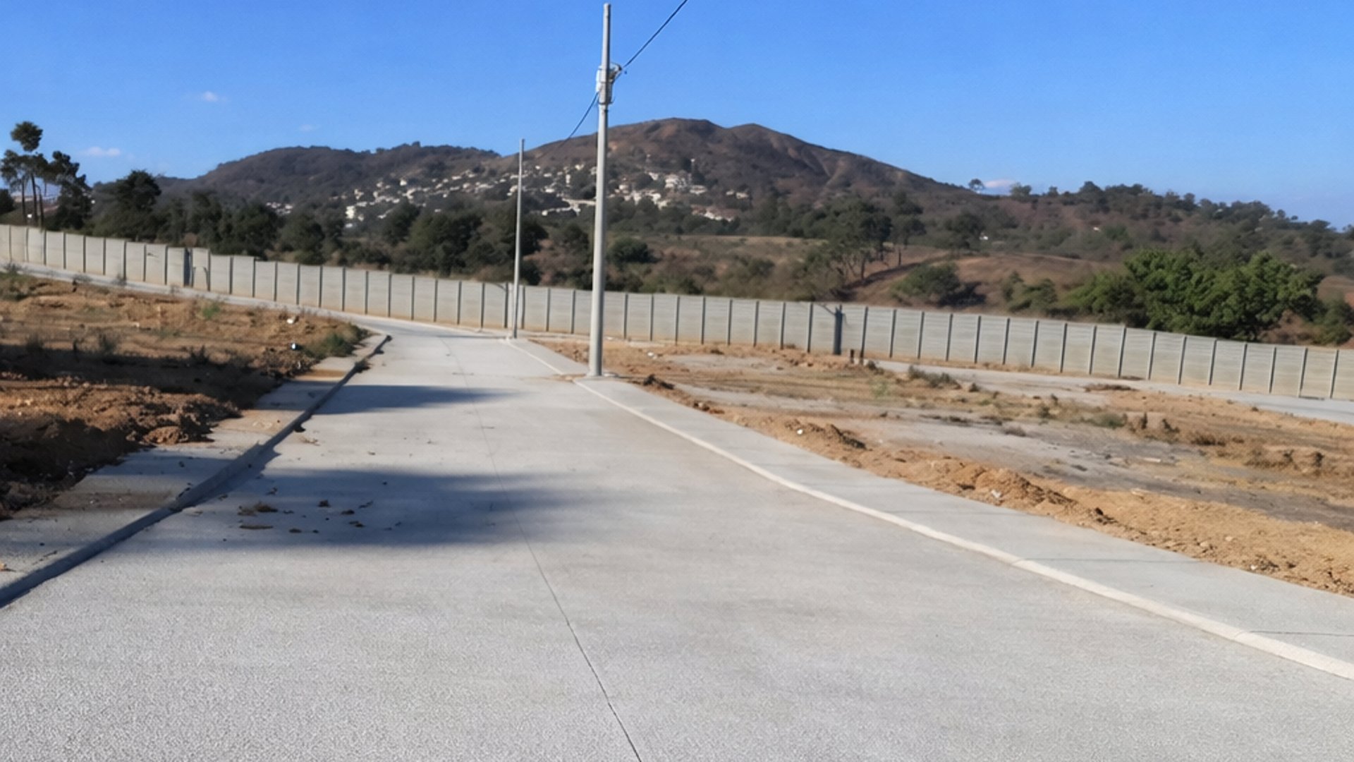VENTA DE 4 LOTES JUNTOS | CARRETERA A SAN PEDRO AYAMPUC - Miniatura 3