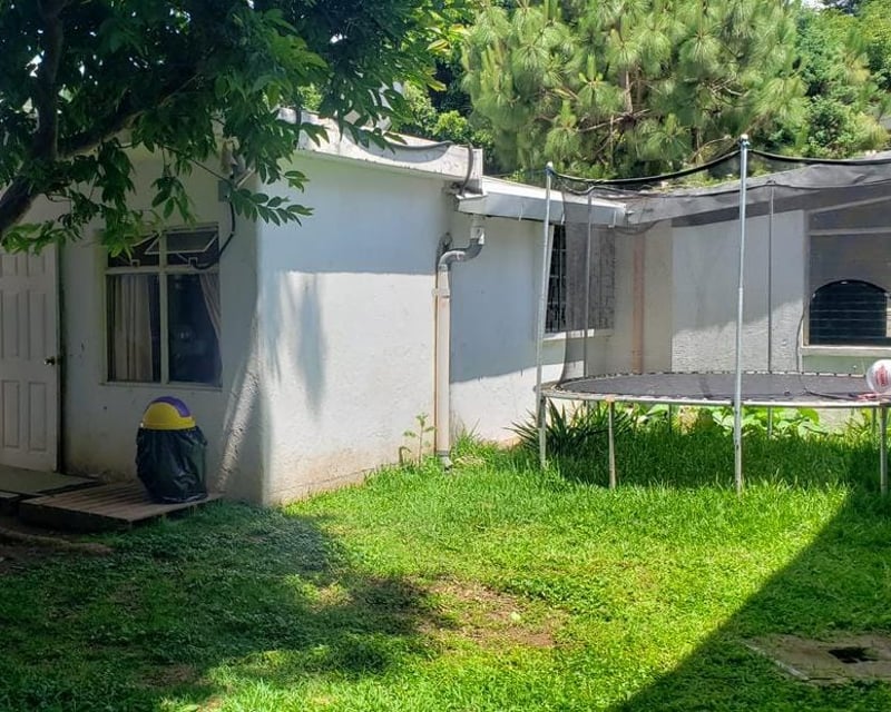 Venta de casa Ideal Desarrollador en el Zapote zona 2 Ref-4917