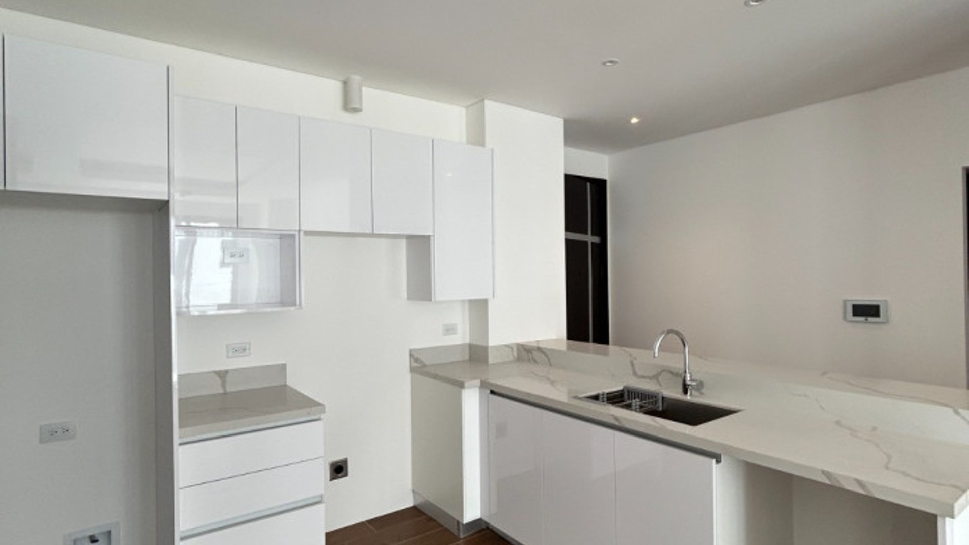 Apartamento en renta en zona 16, Cayala - Miniatura 2