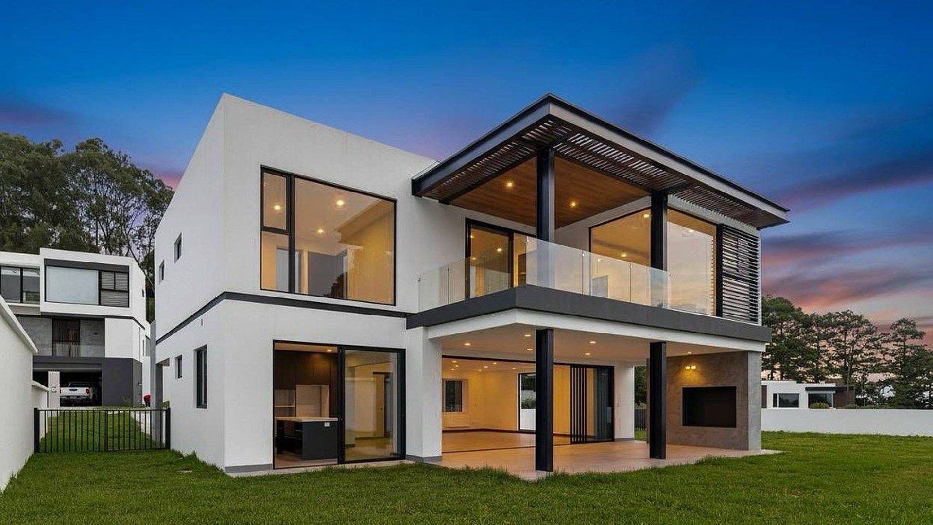 Casa de Lujo en Venta o Alquiler – Sauces del Pulté Ecuestre, Zona 16