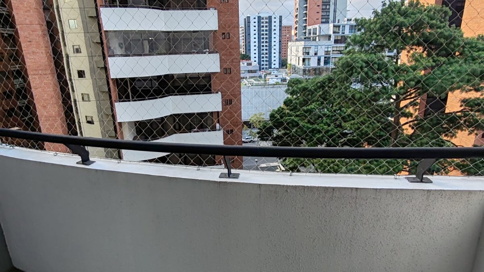 Apartamento en Renta en Attica Zona 14 - Miniatura 2