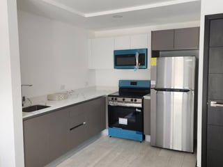 Apartamento amplio en alquiler Verdu, Zona 13 - 3
