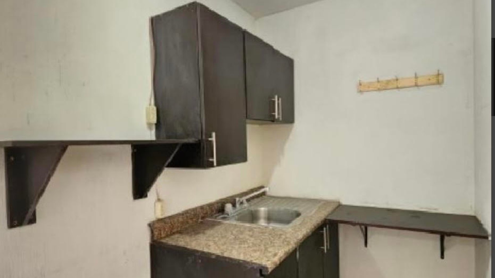 Casa Multifamiliar con 3 Rentas Independientes en zona 3 de Mixco. - Miniatura 9