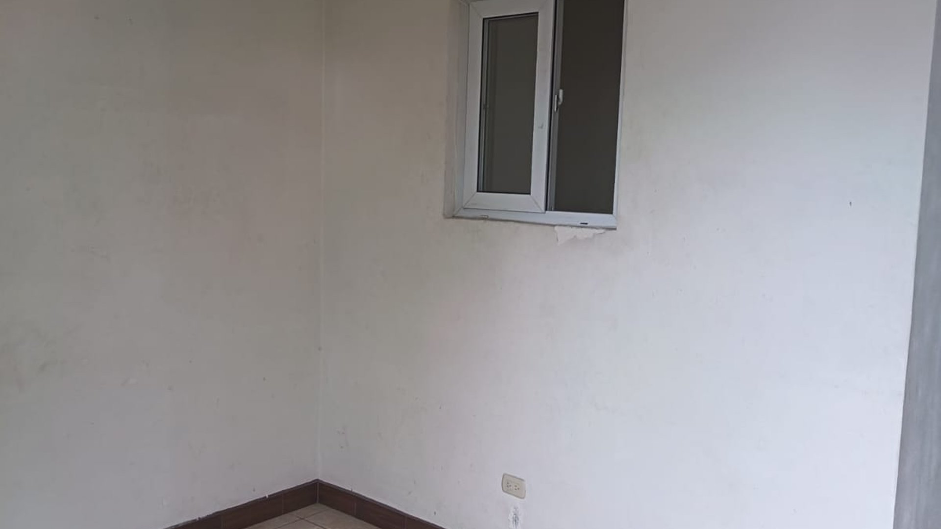 APARTAMENTO EN COLONIA CENTROAMÉRICA  ZONA 7  - Miniatura 8