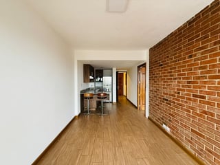 Alquiler de Céntricos Aptos. de 1 Dorm. - Las Conchas, Zona 14 - Image 7