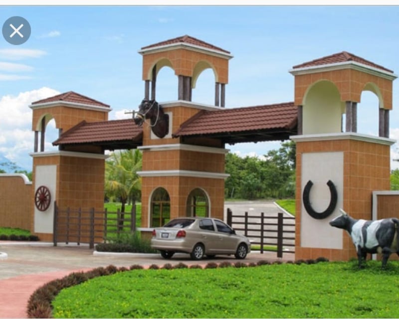 Terrenos en Venta en Quintas La Ponderosa Km. 77 Guatemala