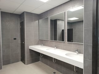 EDIFICIO EN RENTA EN ZONA 10 - Image 34