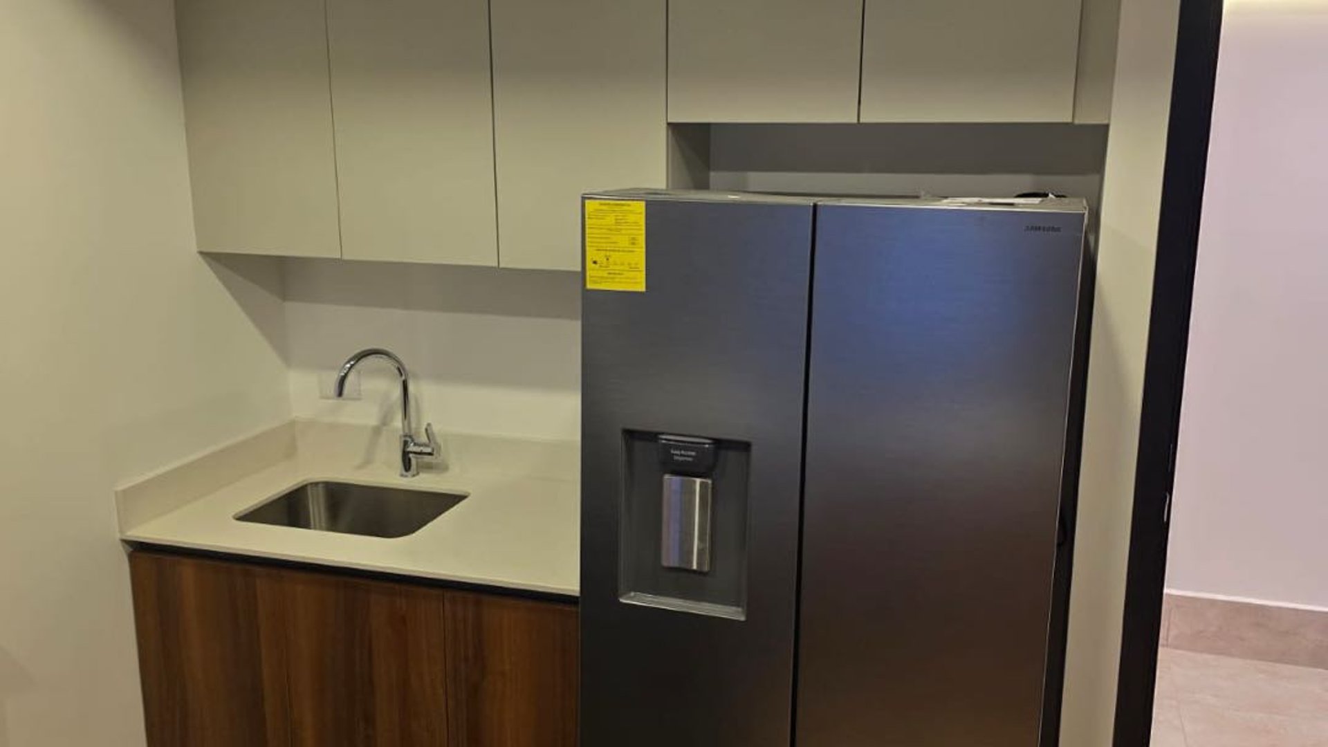 Apartamento En Renta Edificio Essenza Zona 13 - Miniatura 4