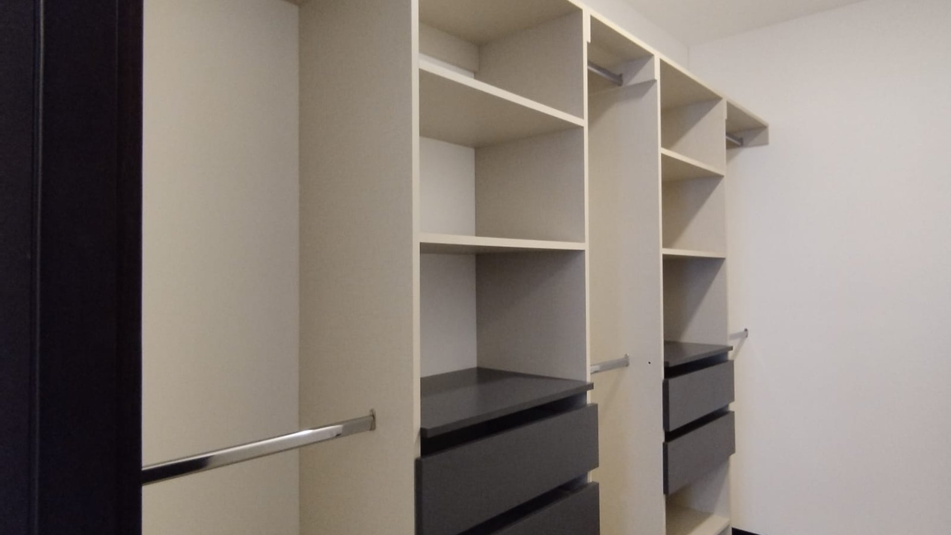 ???? APARTAMENTO AMUEBLADO EN RENTA – 2 HAB. | LIRIOS DE CAYALÁ 3 - Miniatura 8