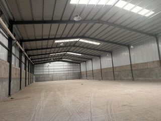 SE RENTA BODEGA EN ZARAGOZA - 3