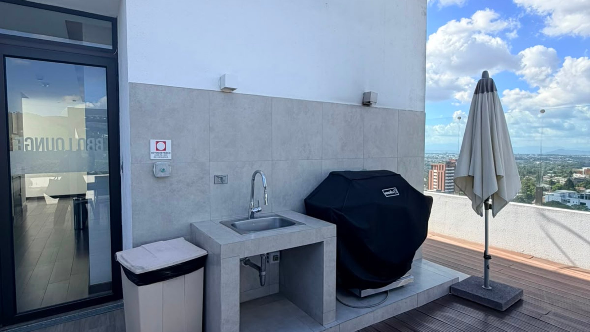 APARTAMENTO EN RENTA |AMUEBLADO | LIV | ZONA 15 - Miniatura 15