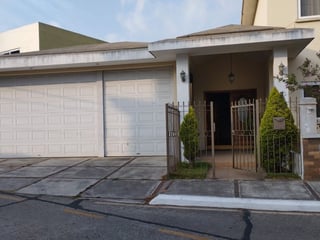 TERRAVISTA /Casa en Venta con habitación principal en 1er nivel ,  km 16.5 CAES - 3