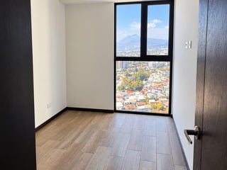 📍 APARTAMENTO EN VENTA – 3 DORMITORIOS | EDIFICIO ALTAIRE | ZONA 11 - 5