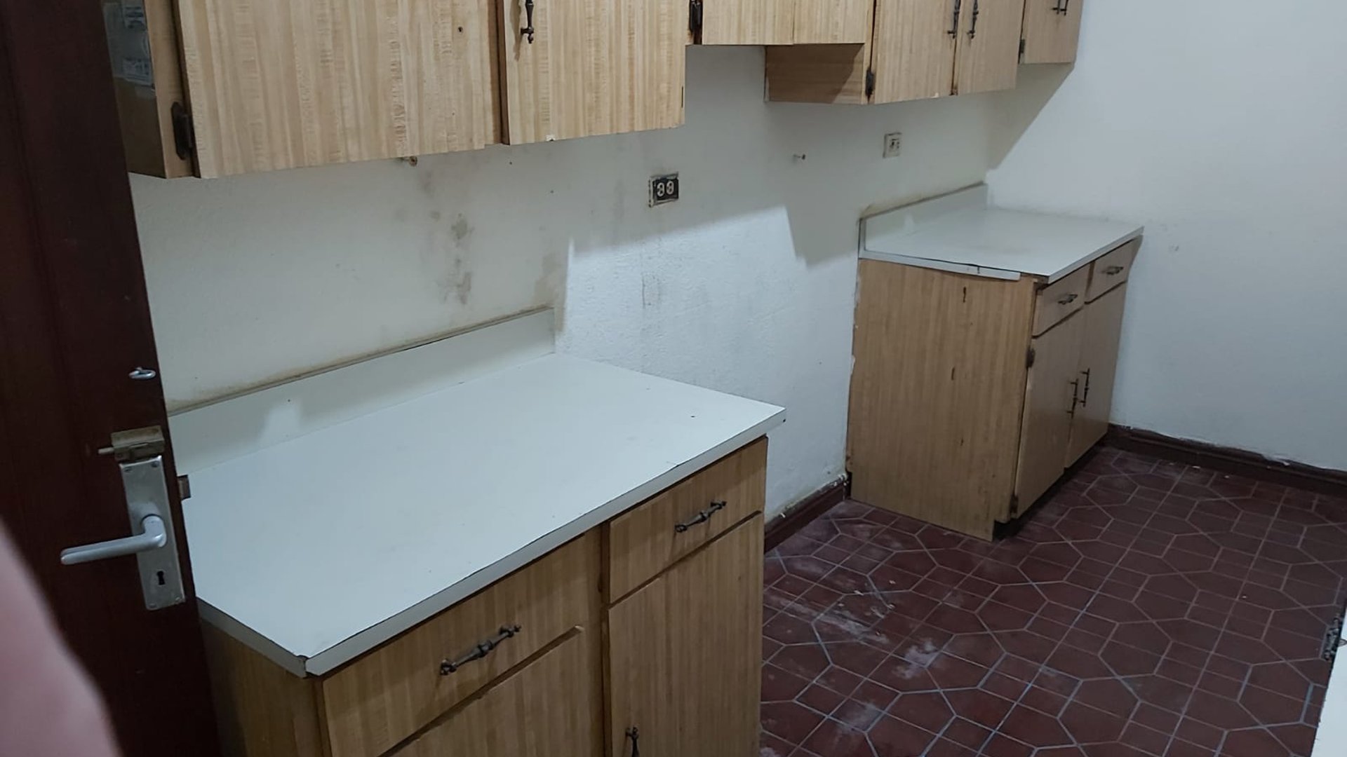 Casa de esquina en Venta en Zona 3 - Miniatura 5