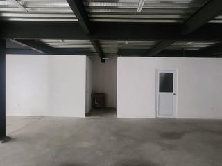 Bodega en venta Cerca del Aeropuerto Internacional La Aurora, zona 13 - 5