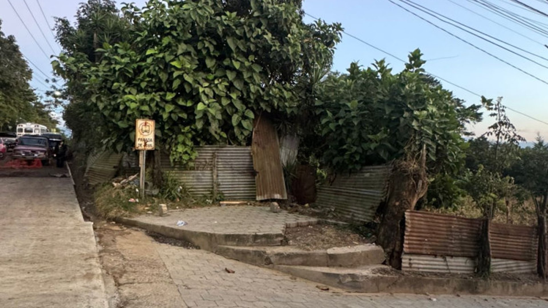 Terreno en Venta en Villa Nueva para Lotificación - Miniatura 2