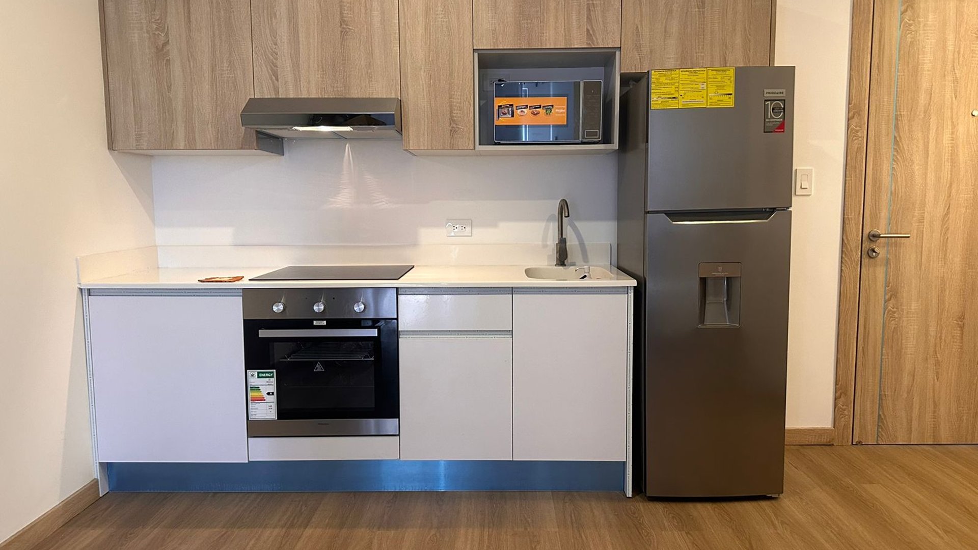 Apartamento amueblado en venta de 2 habitaciones en zona 4 Ref-5639