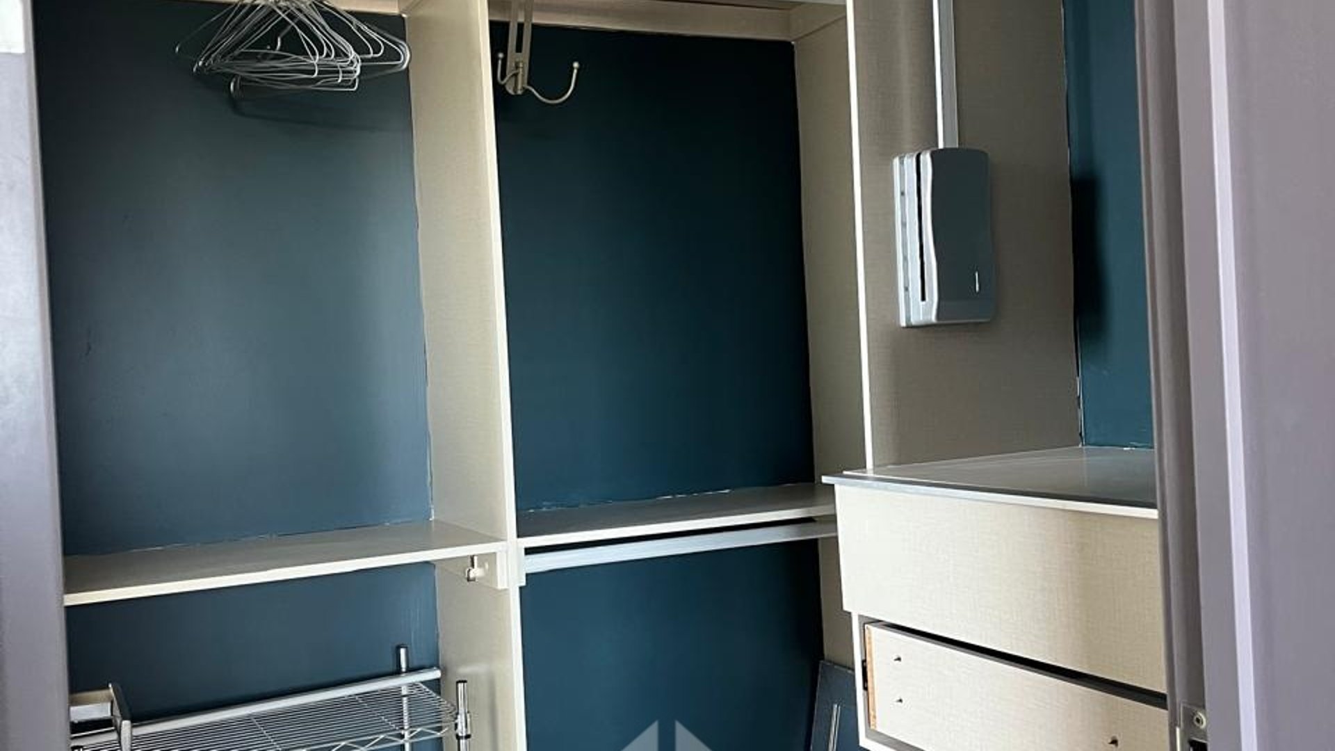 Apartamento amueblado muy bien ubicado en Zona 15 en Renta - Miniatura 6