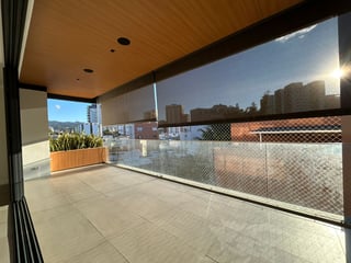 Exclusivo apto con terraza en Edificio Maranta Oakland zona 10 | 3 Habitaciones - Image 2