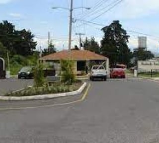 📍 TERRENO EN VENTA – ESQUINA + 100% PLANO | HACIENDA REAL | ZONA 16