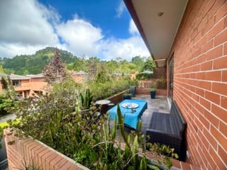 VENDO BELLA Y AMPLIA CASA DE LUJO RES. CONCEPCIÓN - Km 15 CAES - 3