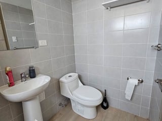APARTAMENTO EN RENTA EN ZONA 12 - Image 7