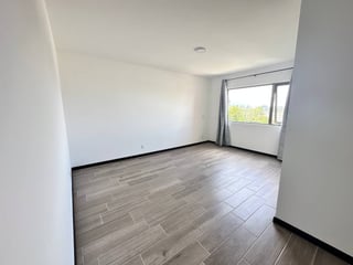 Apartamentos en renta en Edificio Segheria zona 14 - 4