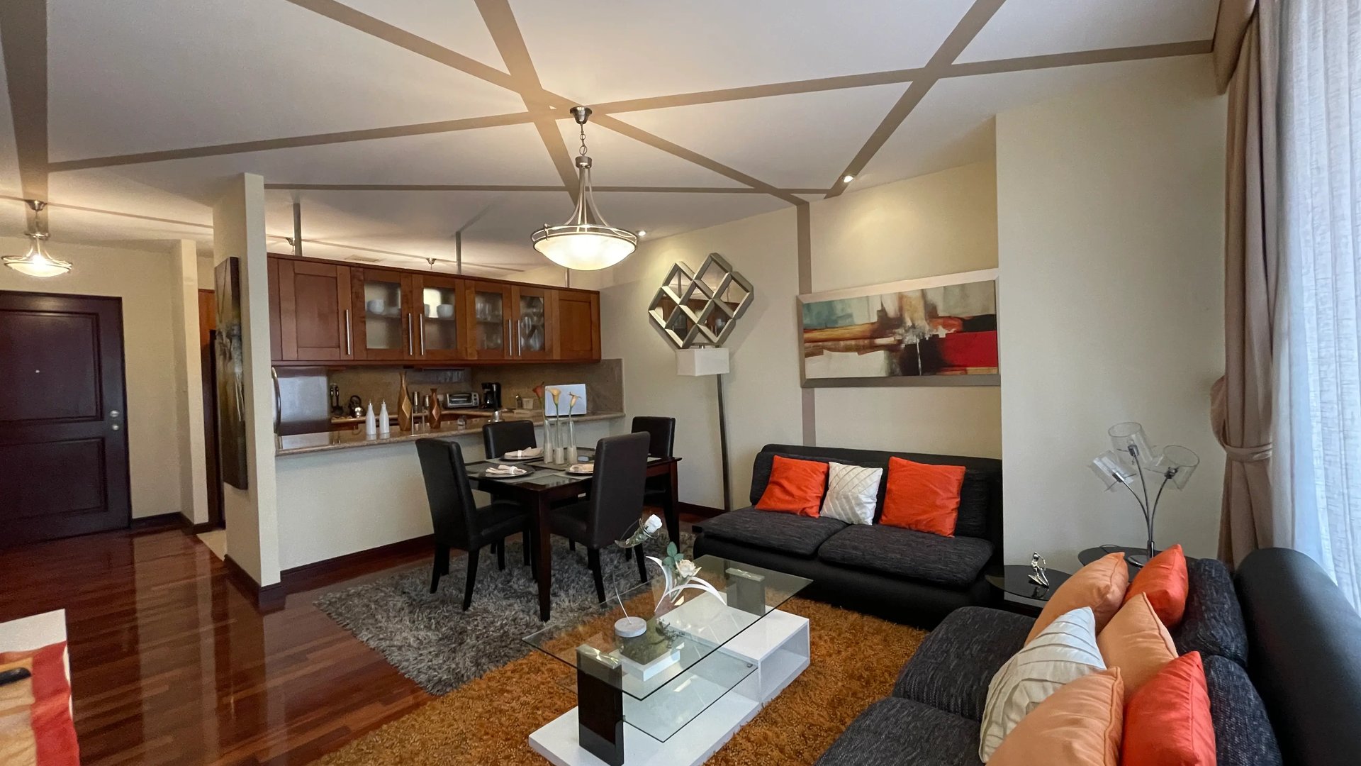Apartamento en Alquiler / Venta Edificio Casa Rialto, zona 14