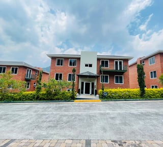 VENTA DE LINDO APARTAMENTO - ENTRELUCES, KM 15 CES