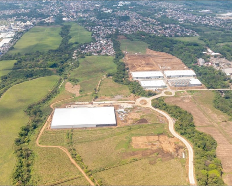 10,000 Varas de Terreno Industrial venta en Escuintla