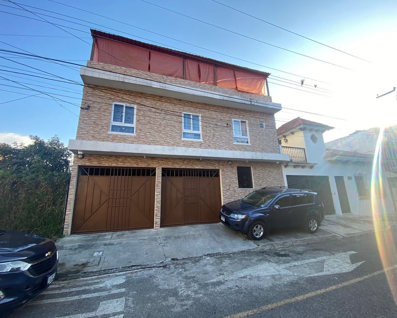 Casa en venta en Lomas del Bosque en Zona 11 de Mixco