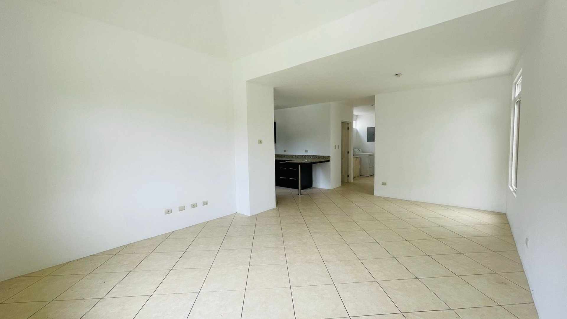 VENTA Ó ALQUILER DE APARTAMENTO - JOYA DE ORO, KM 24.5 CES