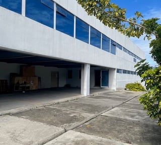 Ofi-Bodega en Renta – El Naranjo