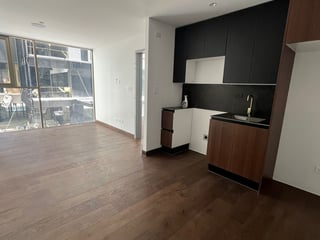 📍 APTO EN RENTA – 2 HAB + LÍNEA BLANCA | EDIFICIO ATARAH | ZONA 10 - 2