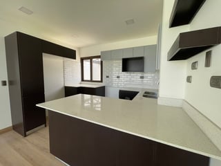 Casas en venta de 3 habs. en Altos de Vista Hermosa zona 15 VHI - 5
