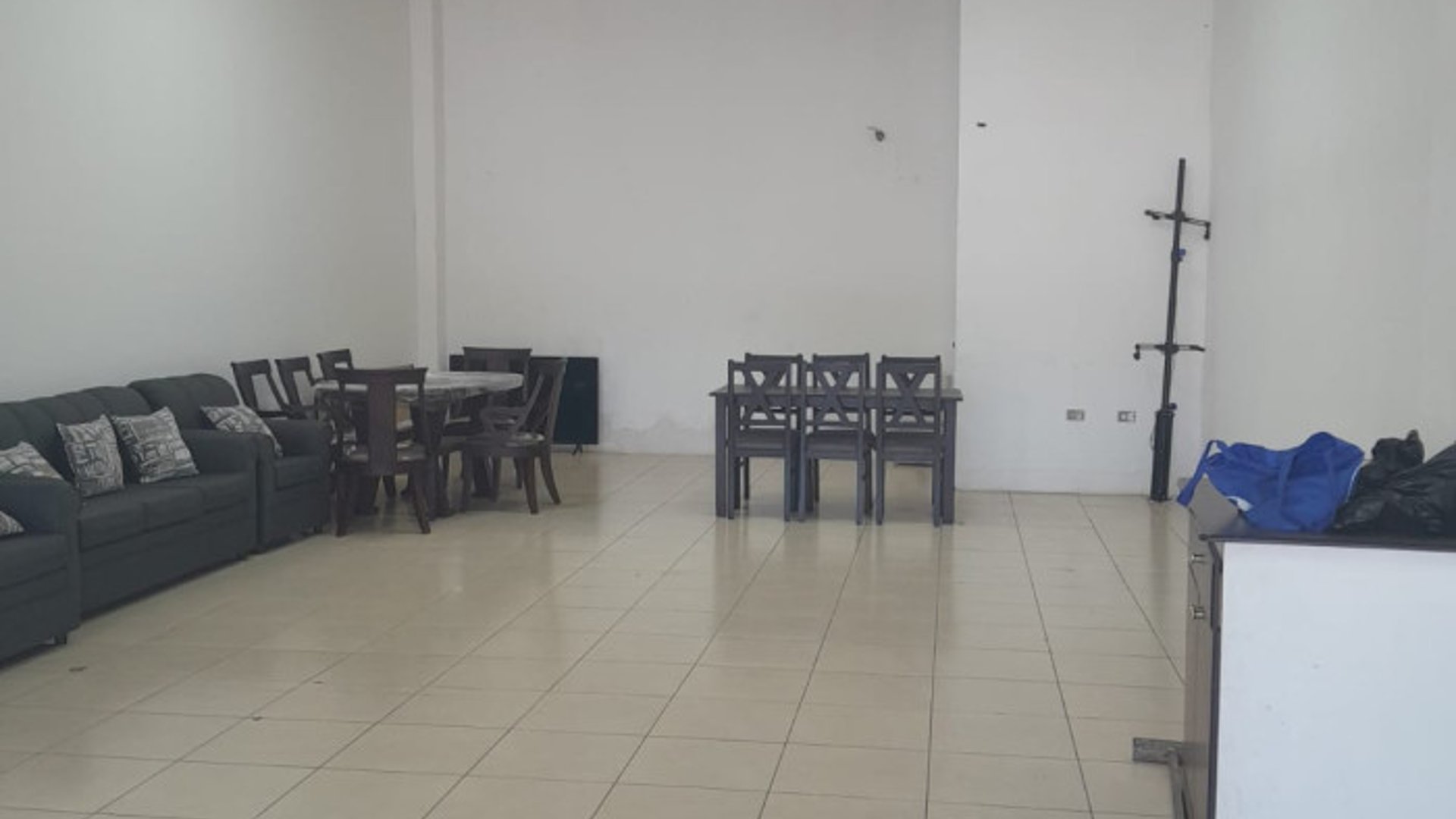 Local comercial en Villa Canales - Miniatura 3