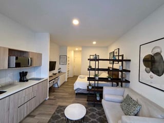 Apartamento en venta zona 13 - Image 2