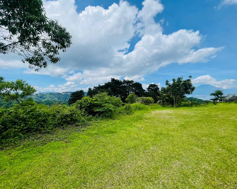 VENTA DE AMPLIO TERRENO - LAS MANZANILLAS, KM 19.9 CES