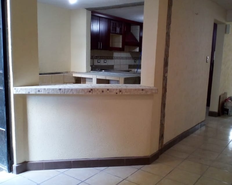 CASA EN RENTA EN VILLAS PALERMO, MIXCO