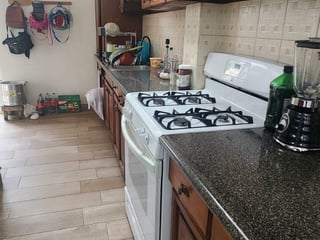 Linda Casa En Venta - En Zona 18, Residenciales Atlantida - 3
