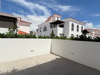 Rento apartamento para estrenar en Lirios de Cayalá 4, zona 16 - 3