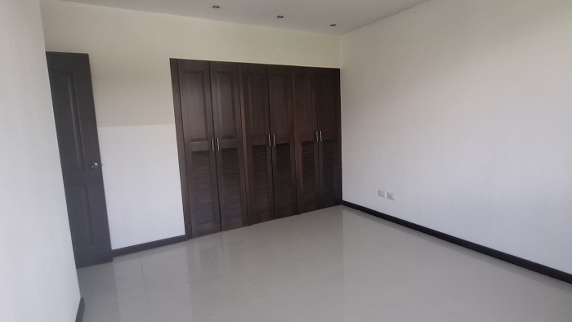 En Renta Apartamento en Zona 15 - Miniatura 6