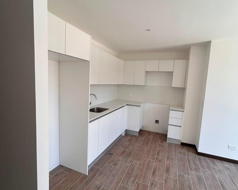 APARTAMENTO EN VENTA | TORRE FERRÁN,  ZONA 14