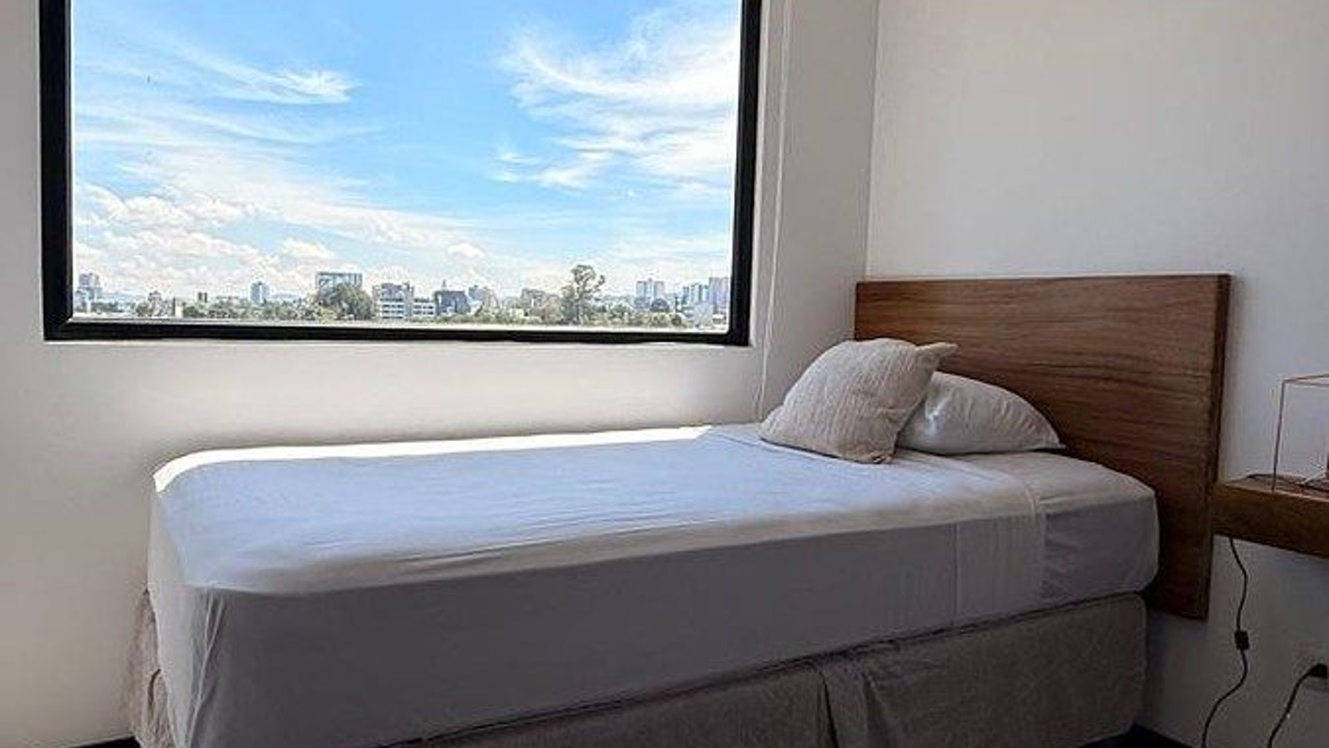 APARTAMENTO EN VENTA AMUEBLADO  ZONA 14 LA VILLA - Miniatura 16