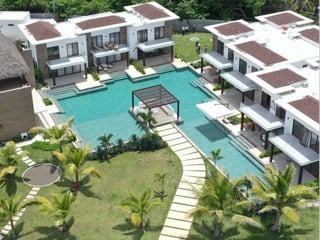Villa en Venta en Monterrico - 3