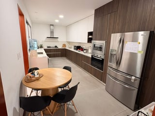 Casa en venta en San José Pinula con diseño Moderno - 5