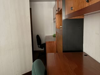 Oficina zona 10 - 5