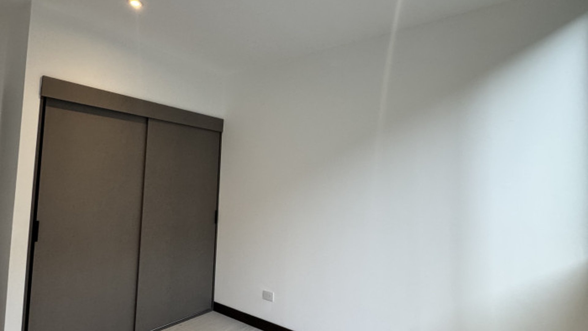 Apartamento en Venta Spazio Zona 15 Vista Hermosa 3 - Miniatura 4